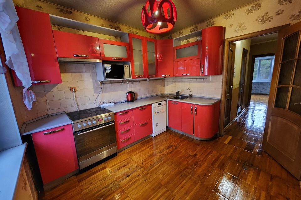 Продаётся 4-комнатная квартира, 78.5 м²