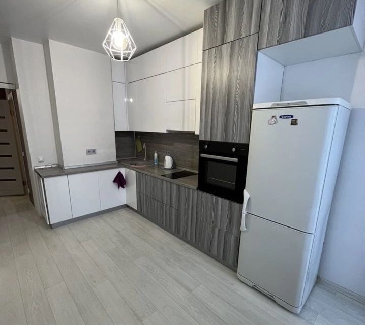 Сдаётся 1-комнатная квартира, 42 м²