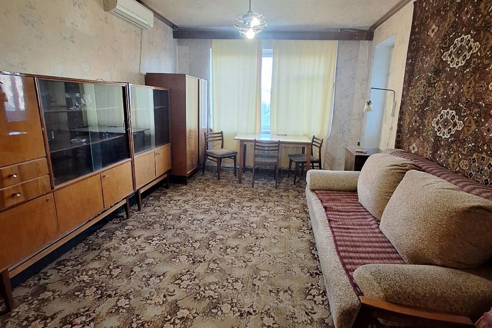 Продаётся 3-комнатная квартира, 72 м²