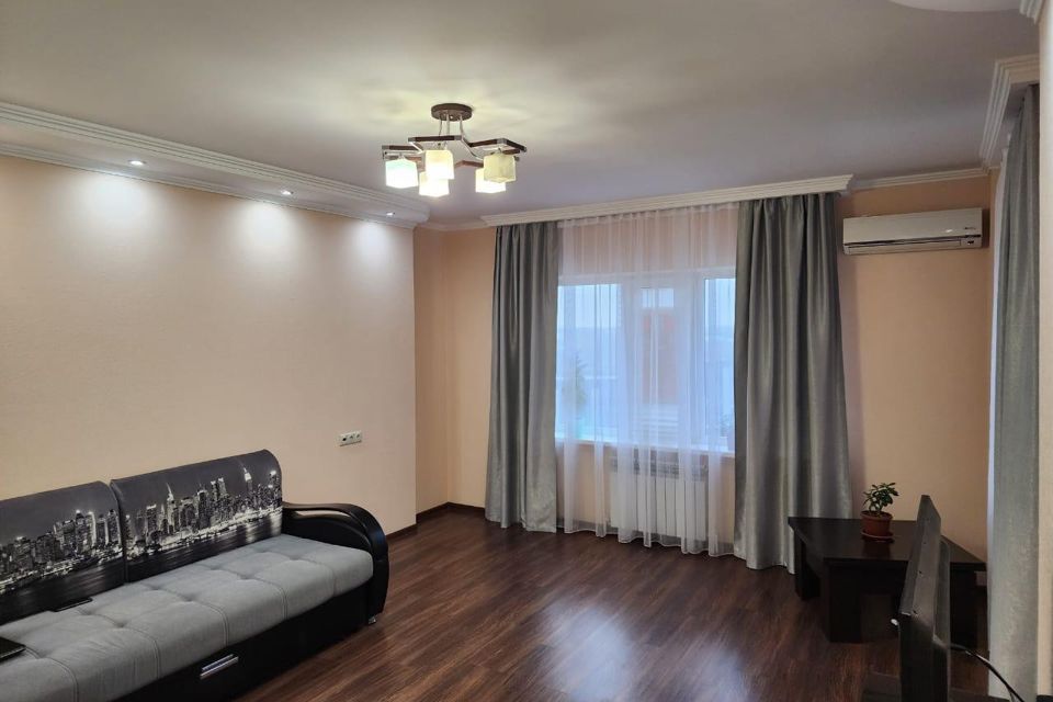 Продаётся 2-комнатная квартира, 72 м²