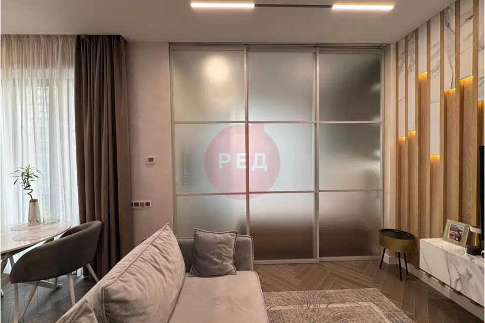 Продаётся 1-комнатная квартира, 40.4 м²
