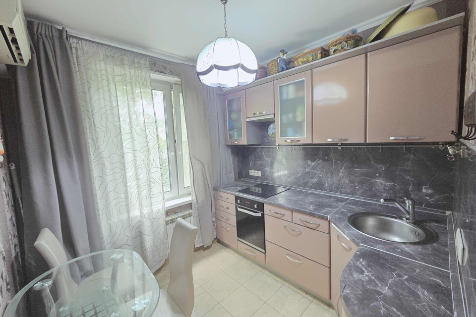 Продаётся 2-комнатная квартира, 46.8 м²