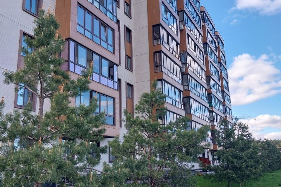 Продаётся 2-комнатная квартира, 63.5 м²