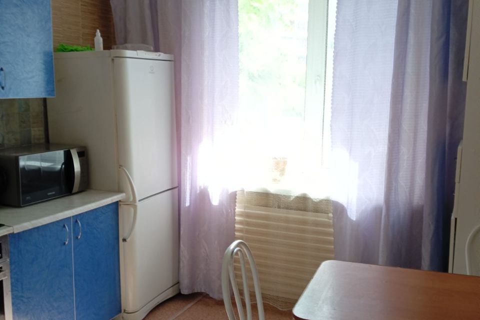 Сдаётся 1-комнатная квартира, 37 м²