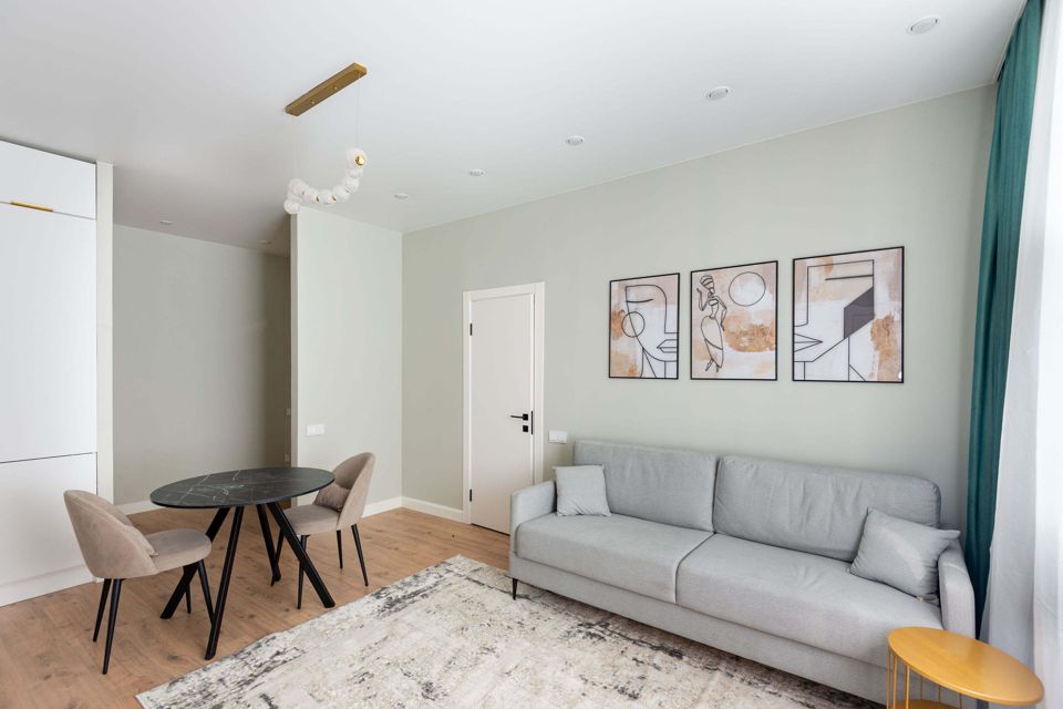 Продаётся 2-комнатная квартира, 55 м²