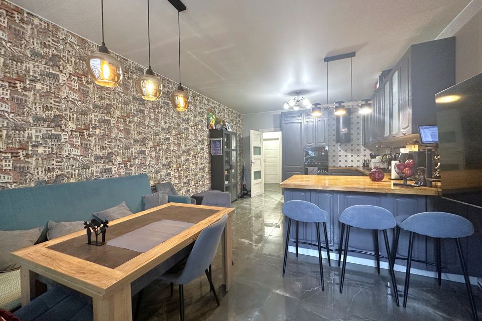 Продаётся 3-комнатная квартира, 84.9 м²