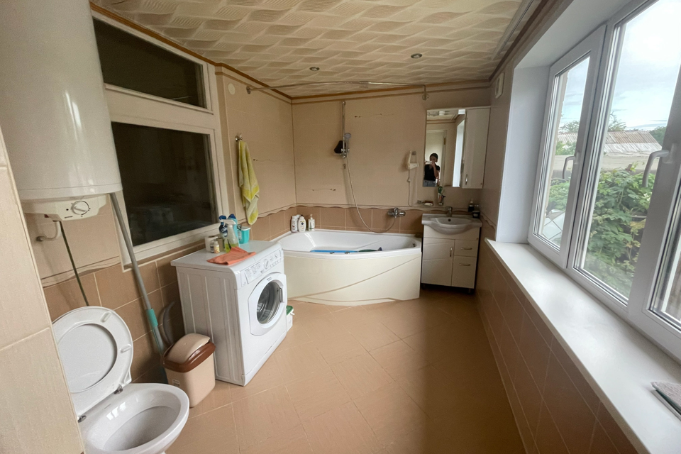 Продаётся 2-этажный дом, 120 м²