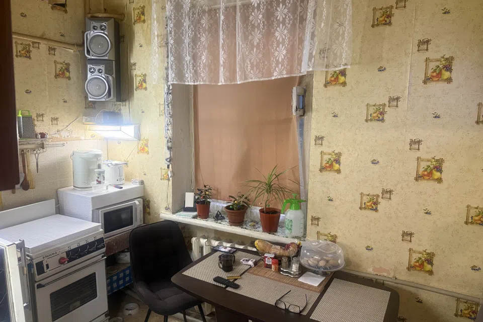 Продаётся 2-комнатная квартира, 4 м²