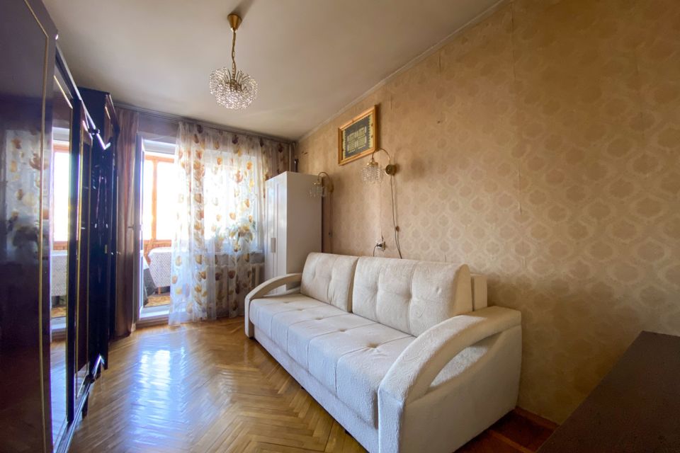 Продаётся 3-комнатная квартира, 72.4 м²