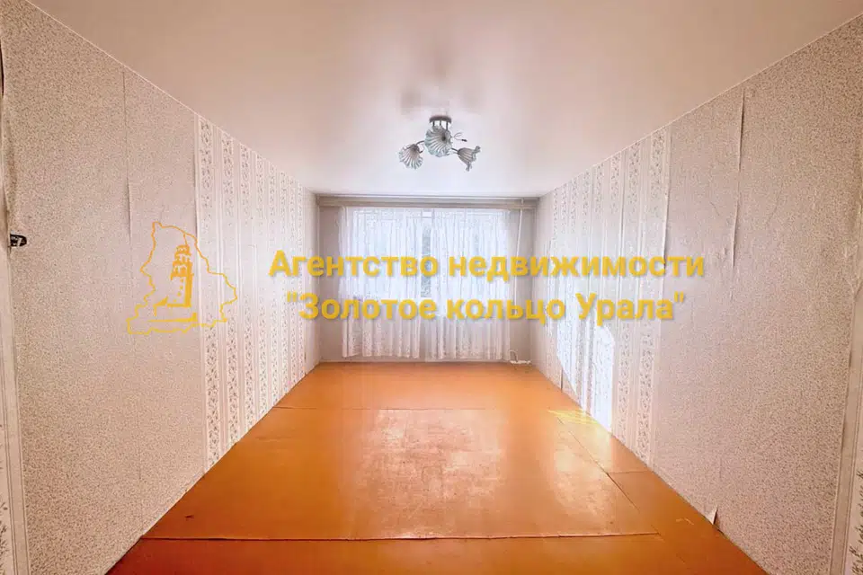 Продаётся комната в 1-комн. квартире, 99 м²