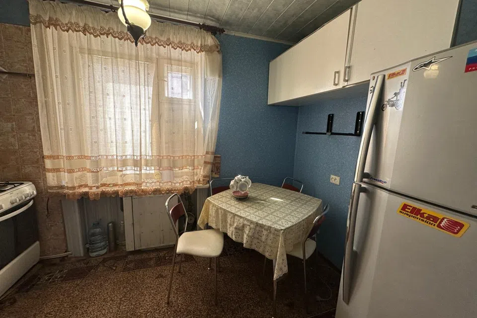 Продаётся 1-комнатная квартира, 38 м²