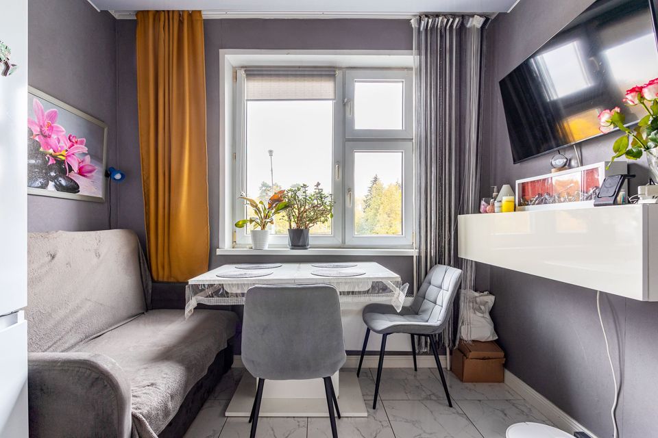 Продаётся 1-комнатная квартира, 35.6 м²