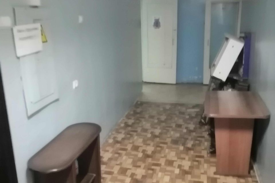 Продаётся комната в 4-комн. квартире, 13 м²