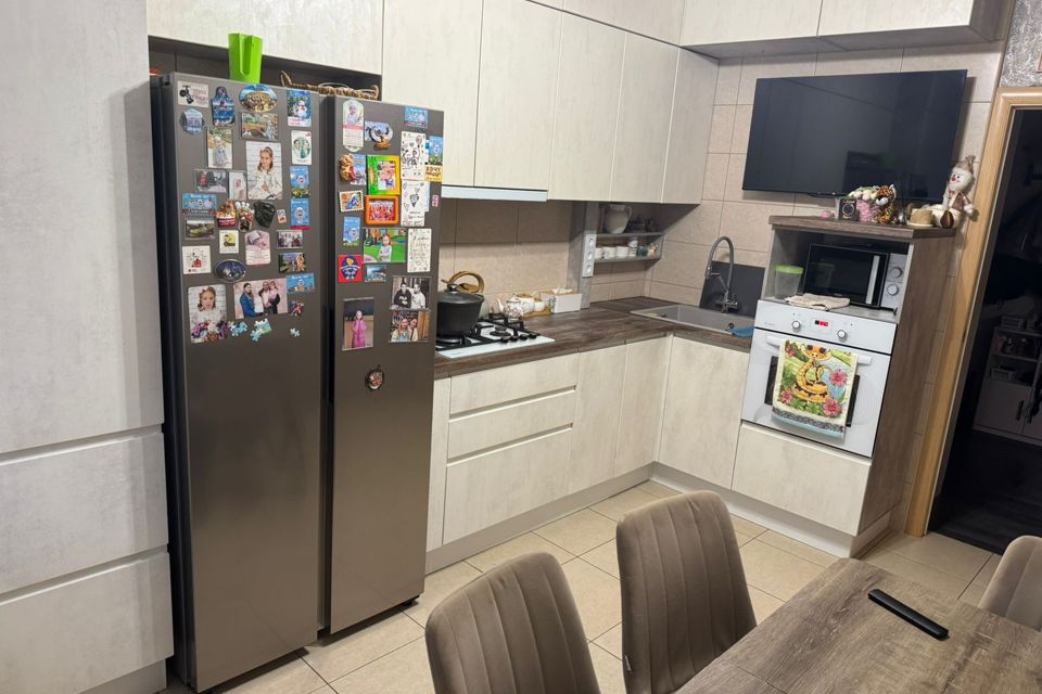 Продаётся 2-комнатная квартира, 64.5 м²