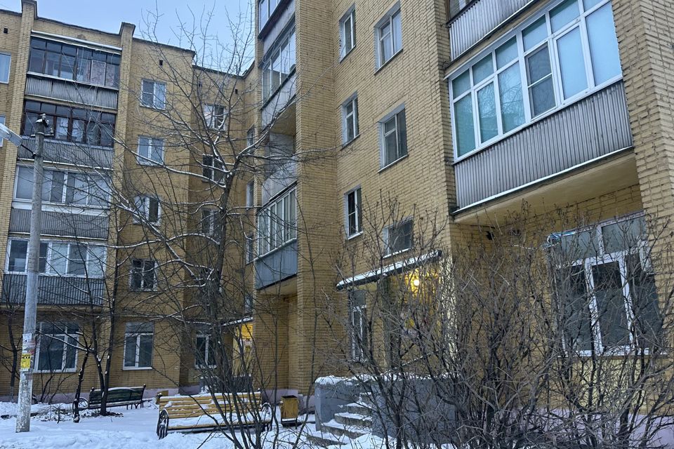 Продаётся 3-комнатная квартира, 60.8 м²