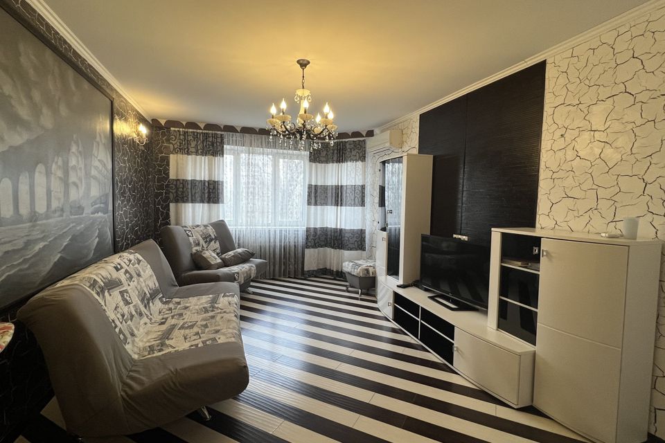 Продаётся 2-комнатная квартира, 70.5 м²