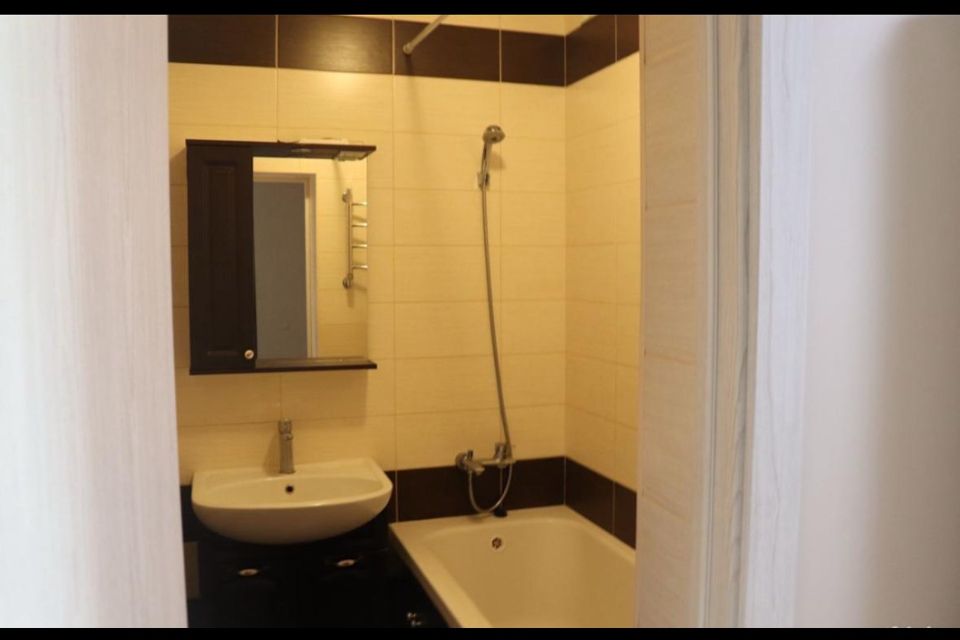 Продаётся 2-комнатная квартира, 70 м²