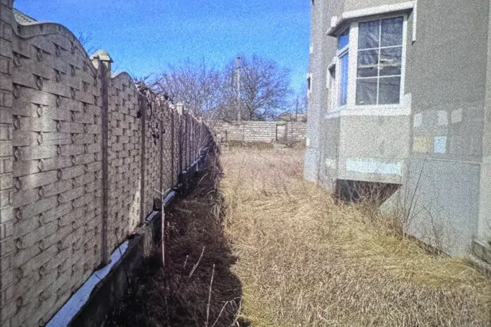 Продаётся 3-этажный дом, 437 м²