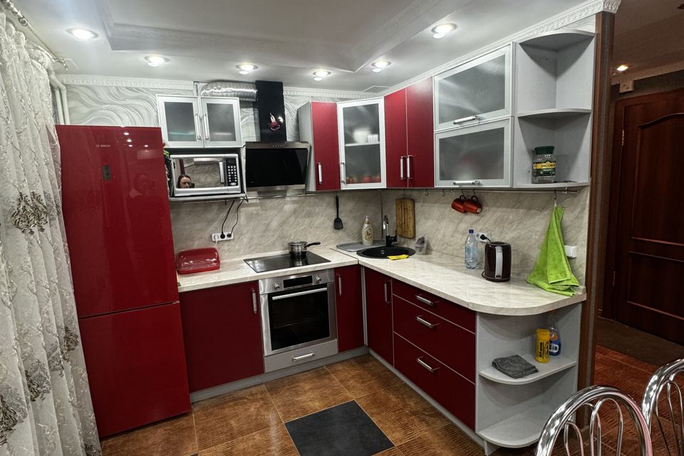 Продаётся 2-комнатная квартира, 76.4 м²