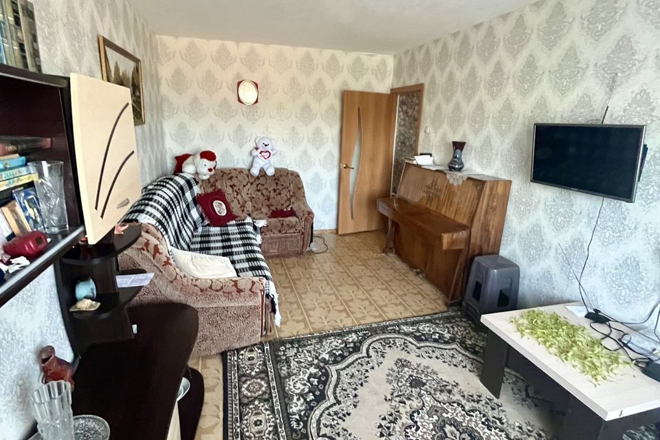 Продаётся 3-комнатная квартира, 70.2 м²