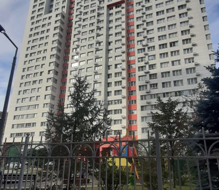 Продаётся 1-комнатная квартира, 39.7 м²