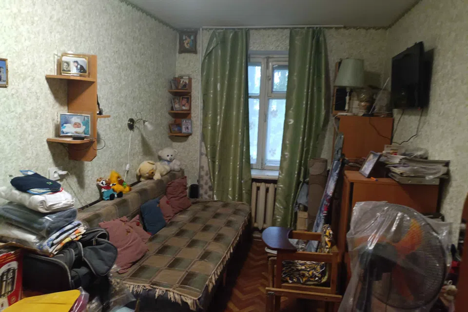 Продаётся 3-комнатная квартира, 57 м²