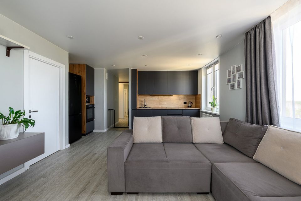 Продаётся 3-комнатная квартира, 60.8 м²