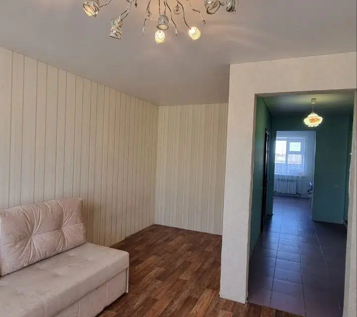 Продаётся 1-комнатная квартира, 42 м²
