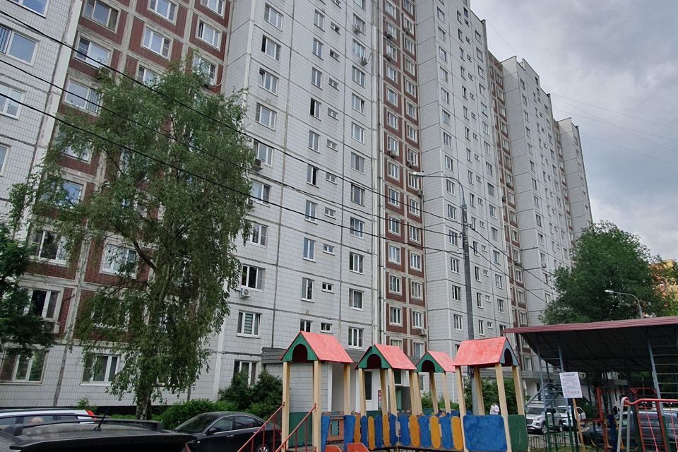 Продаётся 2-комнатная квартира, 57.8 м²
