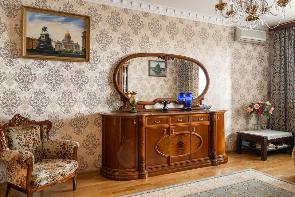 Продаётся 1-комнатная квартира, 64.1 м²