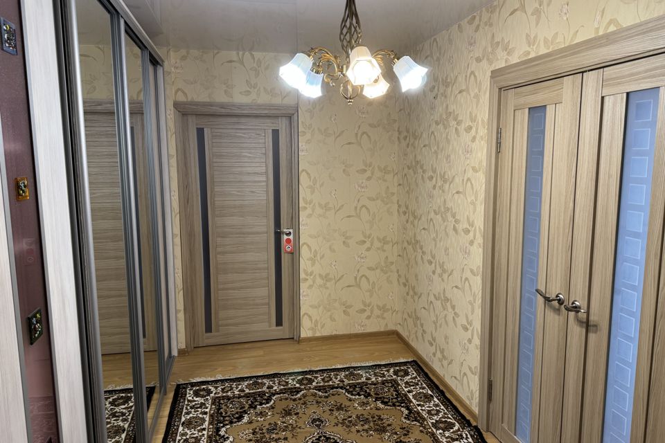 Продаётся 2-комнатная квартира, 68.1 м²