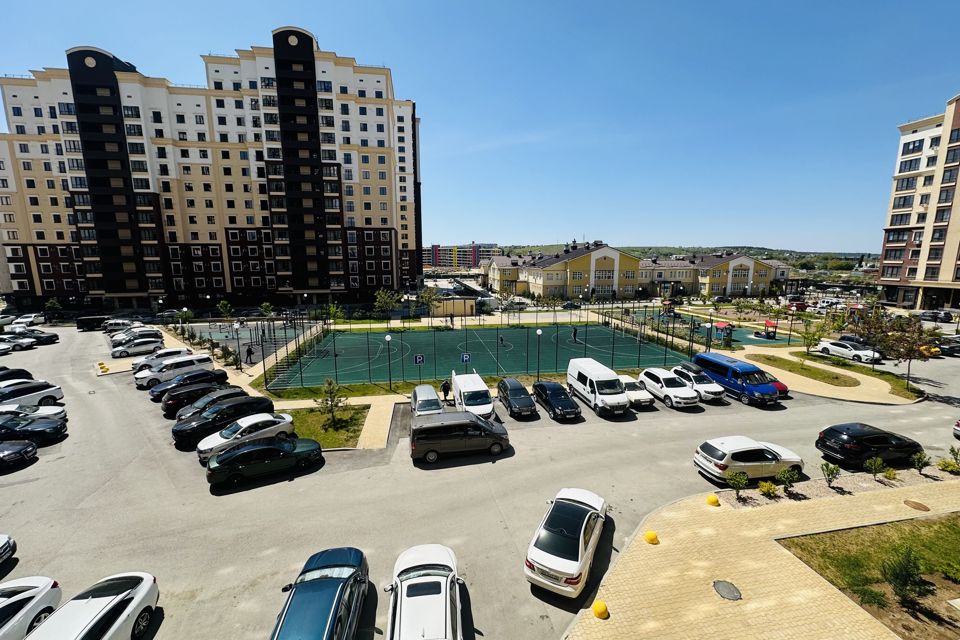 Продаётся 1-комнатная квартира, 37.3 м²
