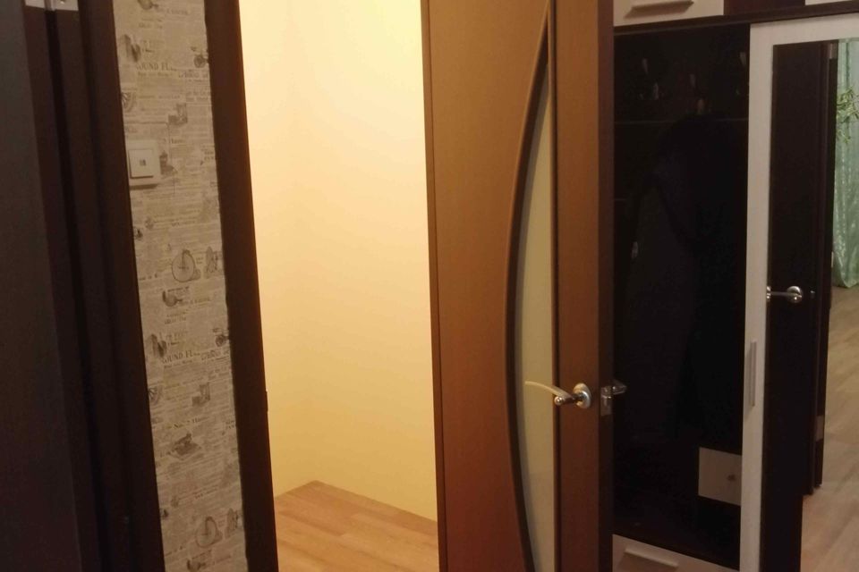 Продаётся 1-комнатная квартира, 43.2 м²