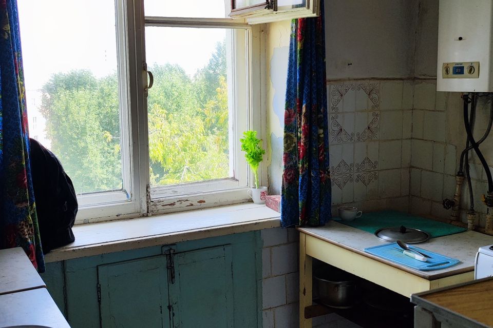 Продаётся 2-комнатная квартира, 42.4 м²