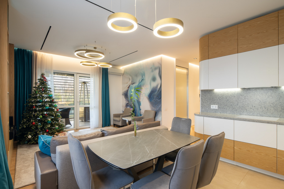 Продаётся 3-комнатная квартира, 150 м²