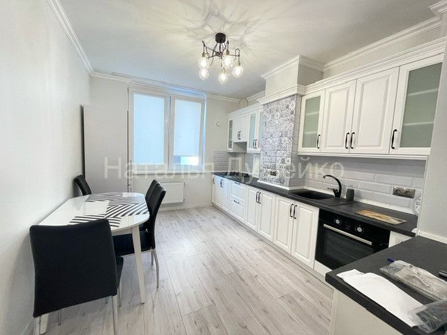 Продаётся 2-комнатная квартира, 68 м²