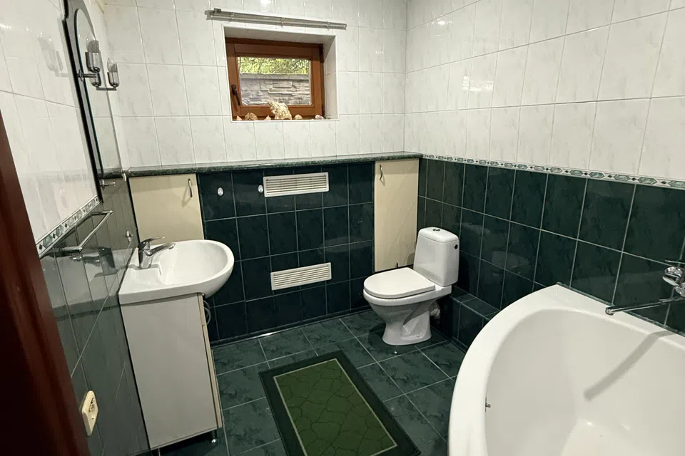 Продаётся 2-этажный дом, 177 м²