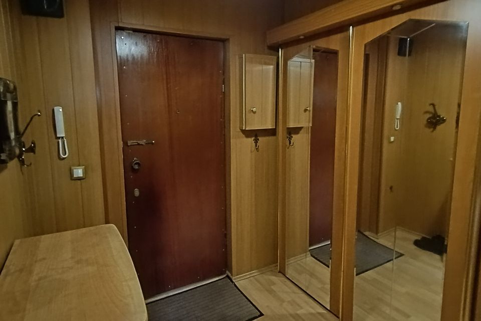 Продаётся 2-комнатная квартира, 80.8 м²