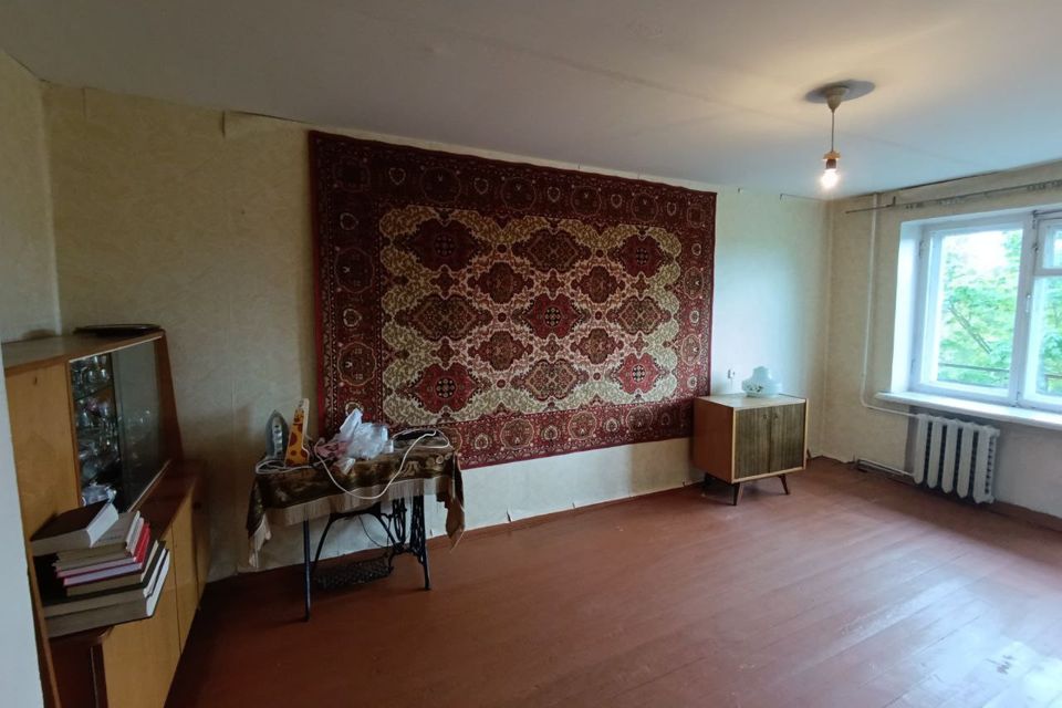 Продаётся 2-комнатная квартира, 43.7 м²