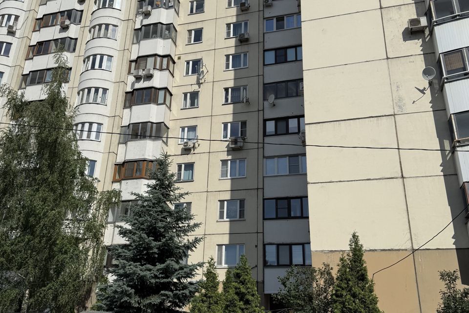 Продаётся 4-комнатная квартира, 119 м²