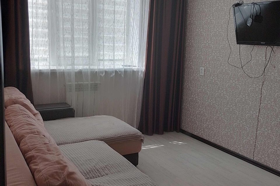 Сдаётся 1-комнатная квартира, 35 м²