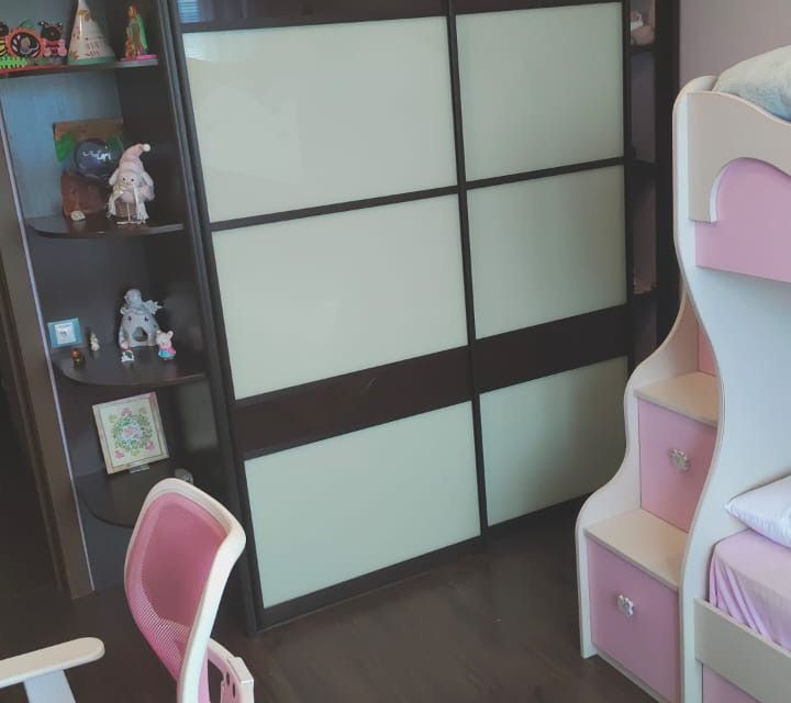 Продаётся 3-комнатная квартира, 57.3 м²