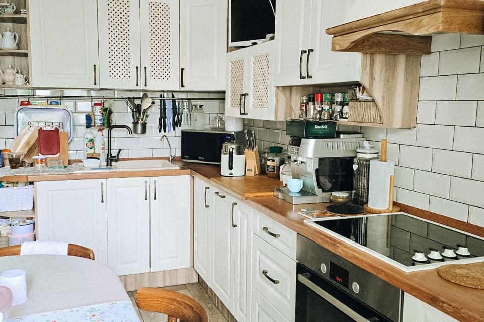Продаётся 4-комнатная квартира, 93.2 м²