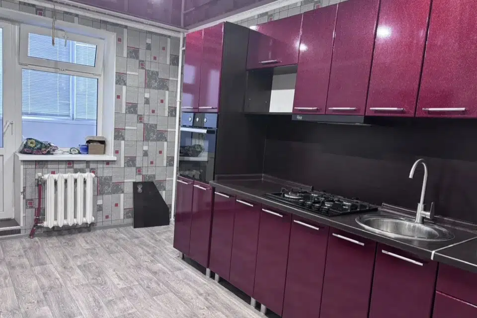 Продаётся 1-комнатная квартира, 42.4 м²