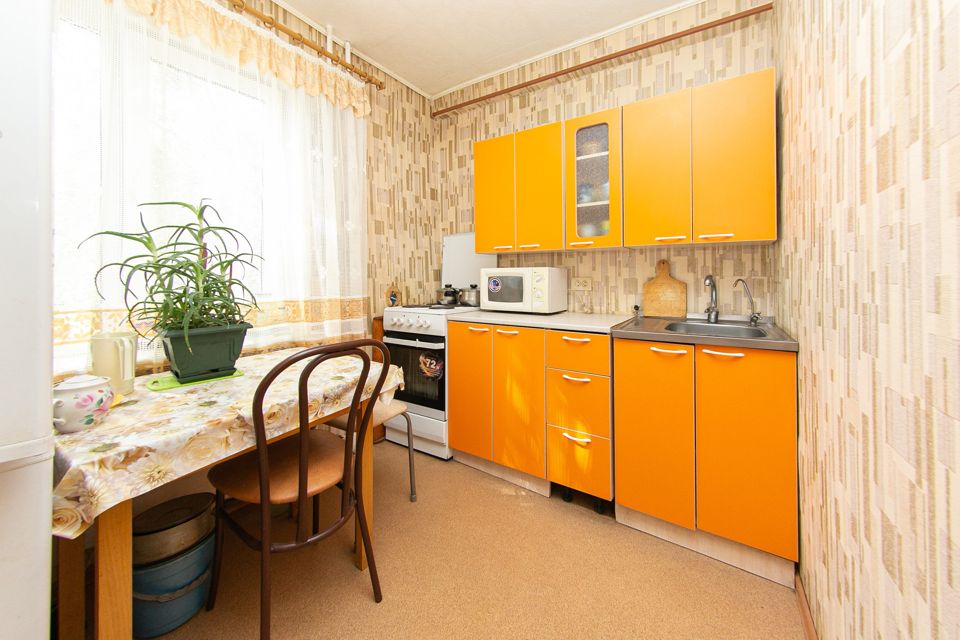Продаётся 2-комнатная квартира, 35.9 м²