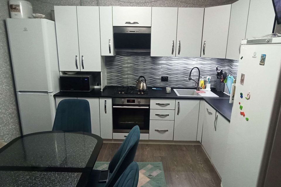 Продаётся 1-комнатная квартира, 52 м²