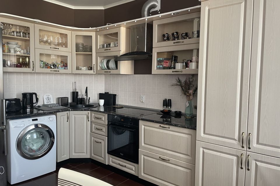 Продаётся 3-комнатная квартира, 77.5 м²