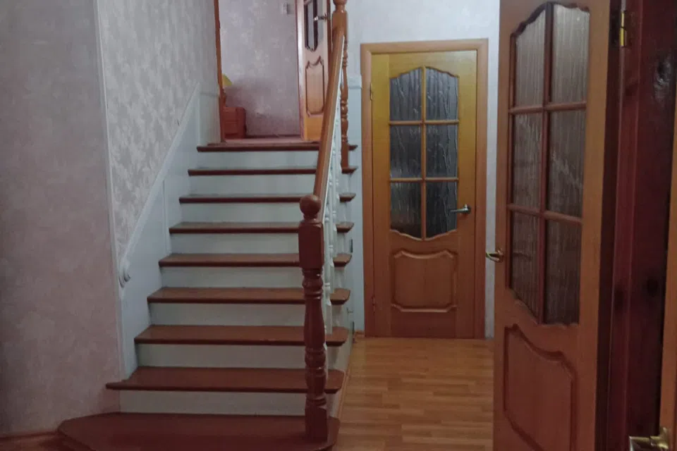 Продаётся 2-этажный дом, 140 м²