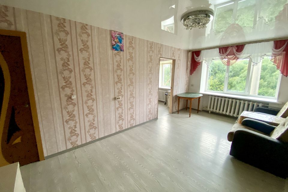 Продаётся 2-комнатная квартира, 41.9 м²