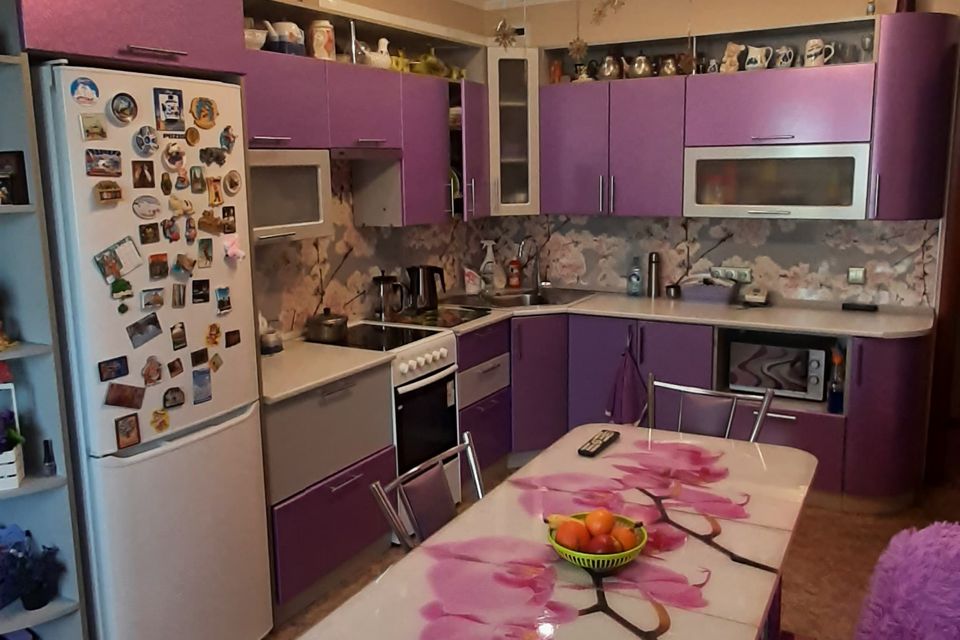 Продаётся 3-комнатная квартира, 103 м²
